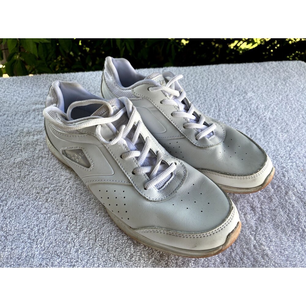 BCG White Cheerleading Shoes Size 8.5